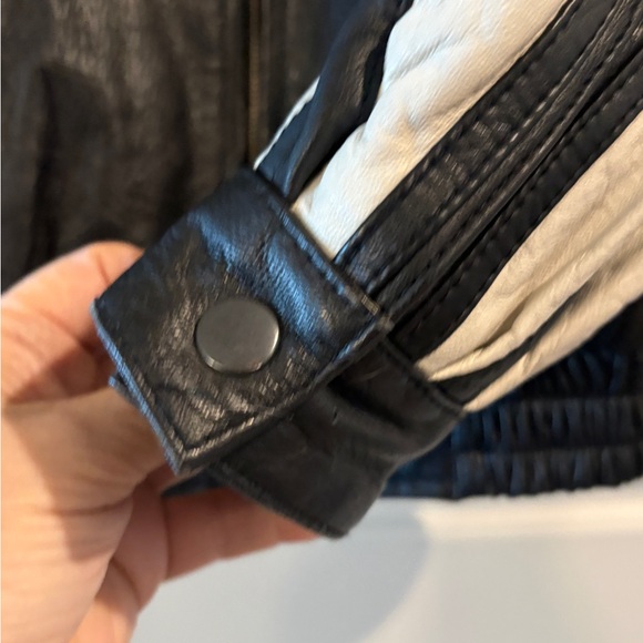 Rare VTG 1994 Popeye leather moto jacket with bold racing-style details Size XL - Picture 10 of 15
